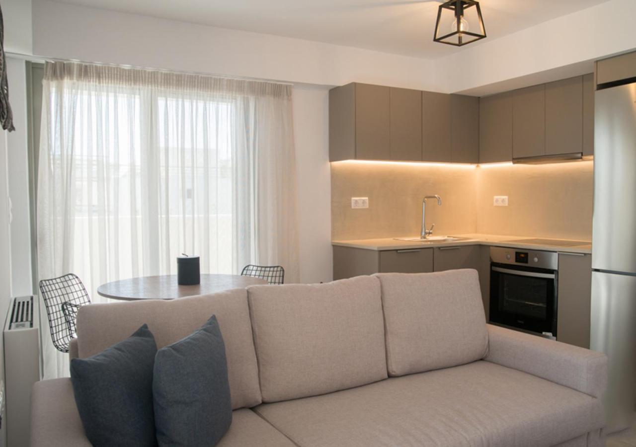 Sia Mare Apartment Kalivia Thorikou Bagian luar foto